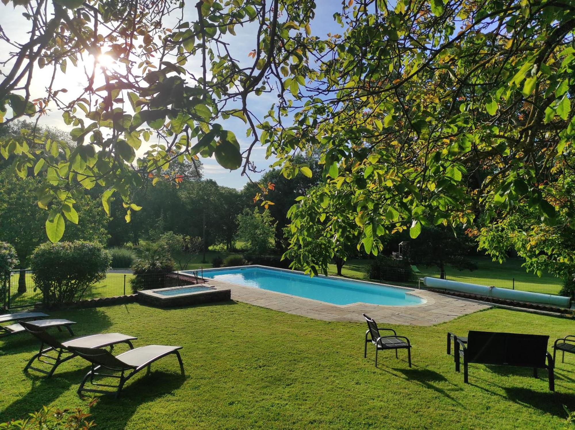 Domaine De L'Orfraie Bed & Breakfast Saint-Juire-Champgillon Exterior photo